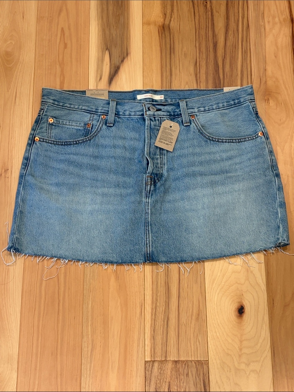 Levi’s Denim Mini Skirt
